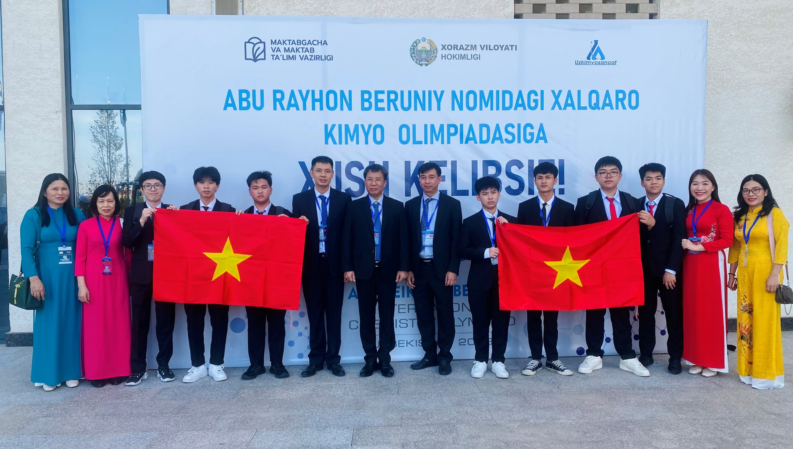 Đoàn Việt Nam xếp thứ nhất trong kỳ thi Olympic Hóa học quốc tế Abu Reikhan Beruniy lần thứ nhất năm 2023 tổ chức tại Uzbekistan